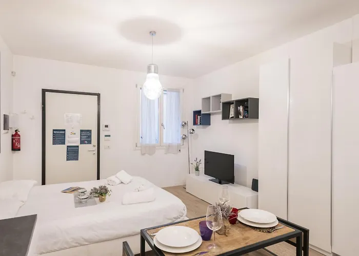 Easylife - - Magolfa 1 N8 - Navigli Apartment *